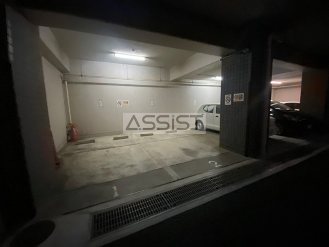 アルテサーノ調布の駐車場