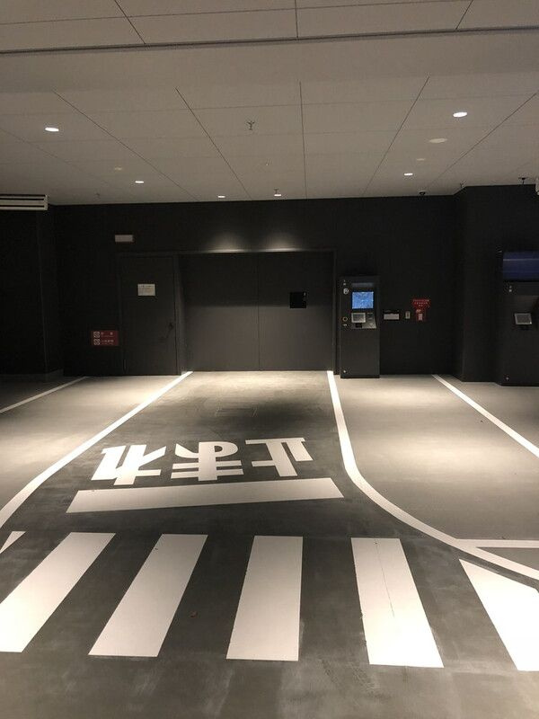 大崎ガーデンレジデンスの駐車場