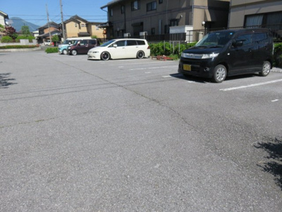 【駐車場】 | メゾンフレグランス