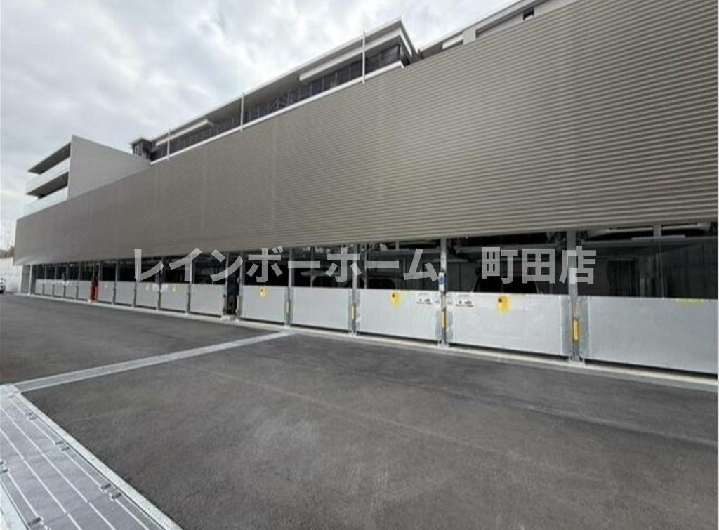 プロミライズ青葉台Ｃ棟※初期費用分割後払いサービス利用可能物件の駐車場