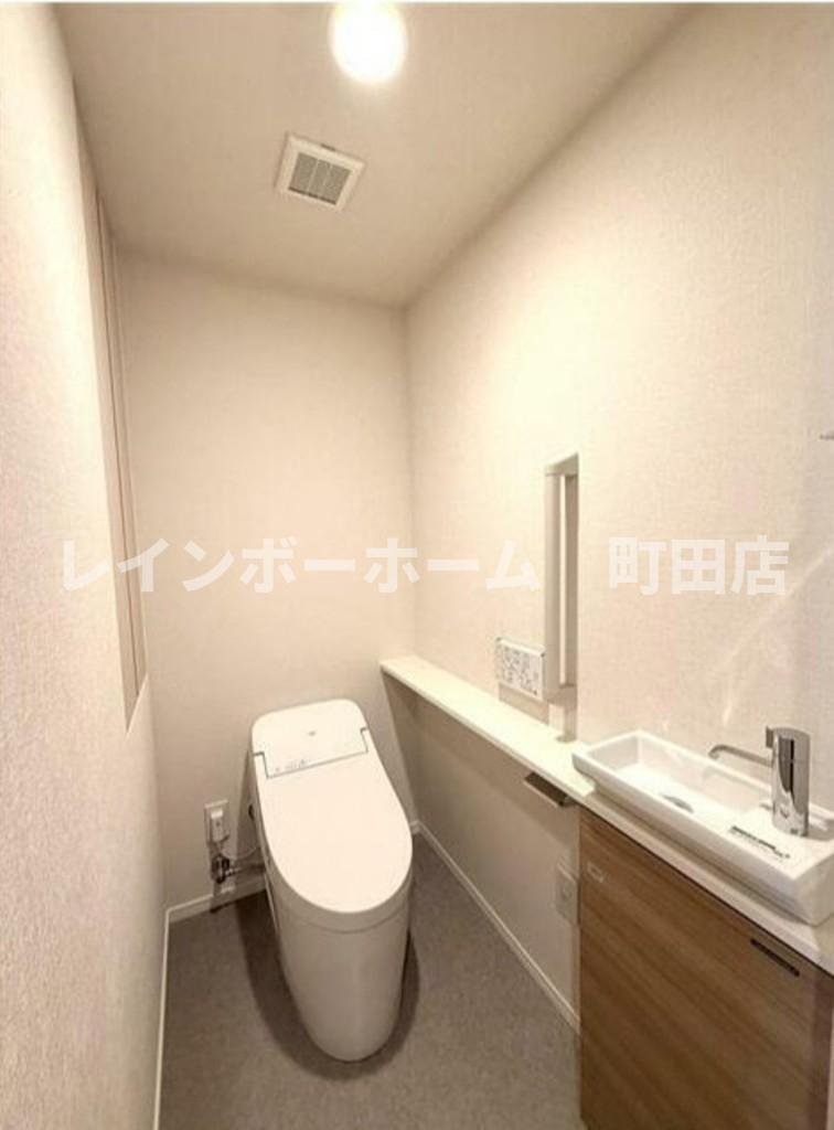 プロミライズ青葉台Ｃ棟※初期費用分割後払いサービス利用可能物件のトイレ