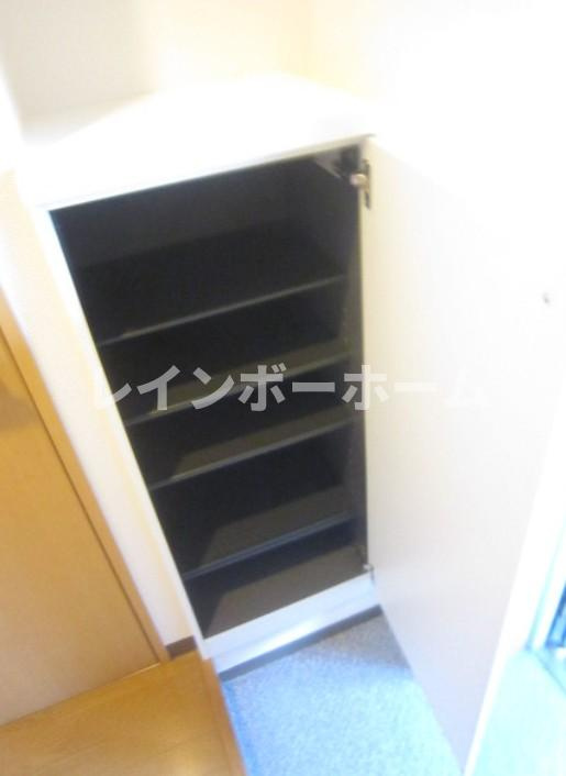 エクセレント東綾瀬の収納