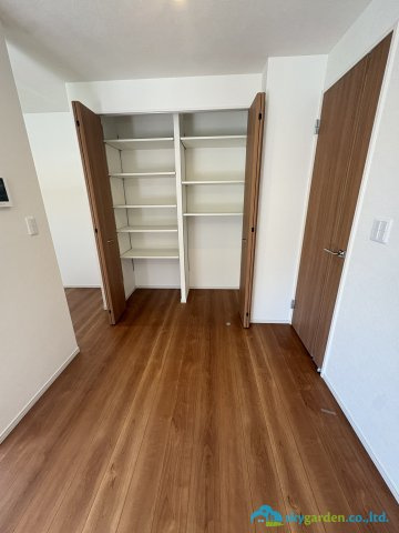 茅ヶ崎市中島４期　中古戸建の収納|ちょっとした収納スペースも充実しています