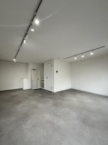 【内装】 | ＰＩＥＲ　ＹＯＹＯＧＩ　５