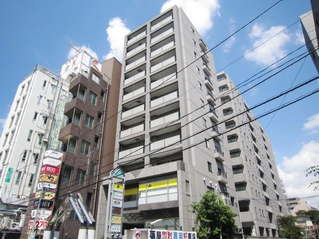 コートプラザ調布の外観