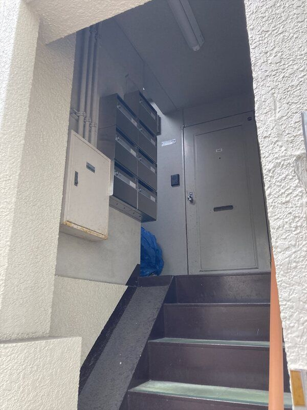 大滝ビルのエントランス