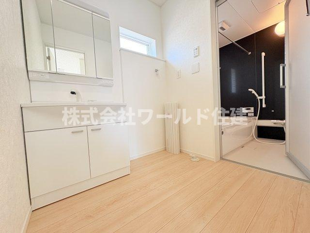 日高市中鹿山第7の独立洗面台