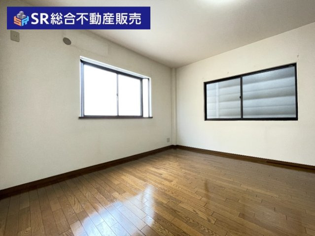 本町中古戸建のトイレ|トイレが2ヵ所あるので朝の忙しい時間帯でも安心です！