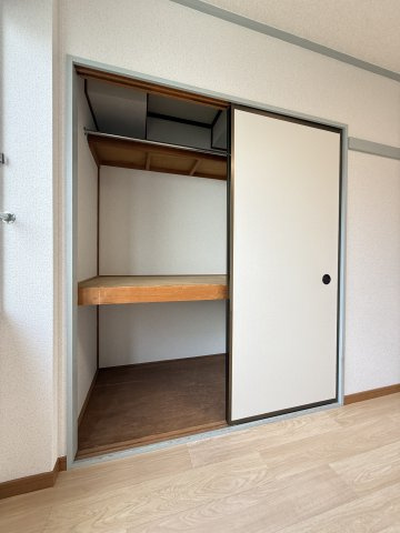 サンモール北花田Aの収納