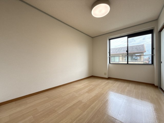 サンモール北花田Aの寝室