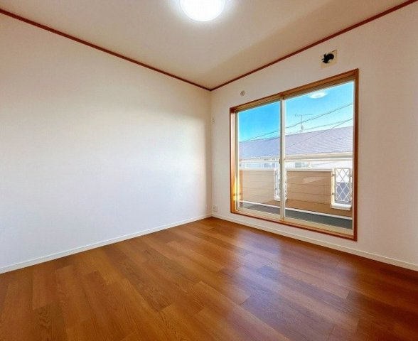 売中古戸建　島田市元島田の洋室