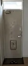 ベルハウスの玄関