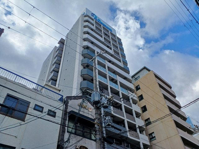 プレサンス扇町駅前の外観