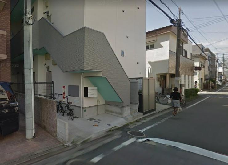 リヴァブル大楠のエントランス