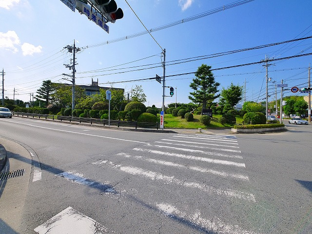 VIVビルの周辺