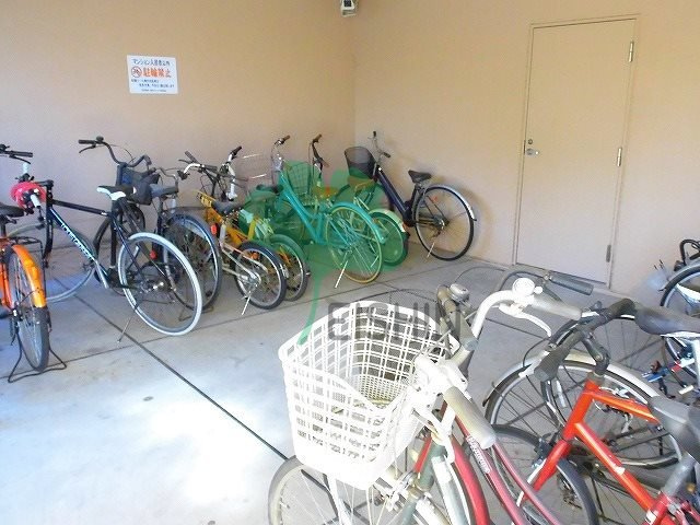 パルク博多駅南