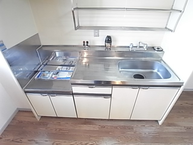 尼崎市東園田町４丁目の賃貸マンションのキッチン