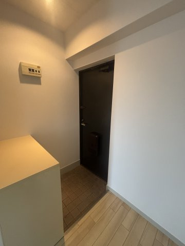 ウエルハイツ東園田の玄関