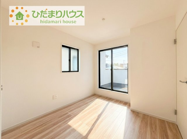【洋室】 | 取手市井野台5期　新築戸建　1号棟 | 窓が多く、明るい空間を演出してくれます(*^^*)