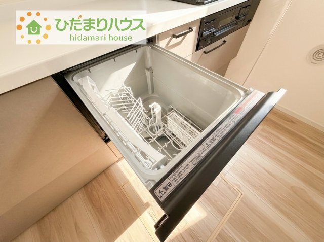 【キッチン】 | 取手市井野台5期　新築戸建　1号棟 | 環境にもママの手にも優しい食器洗乾燥機付
