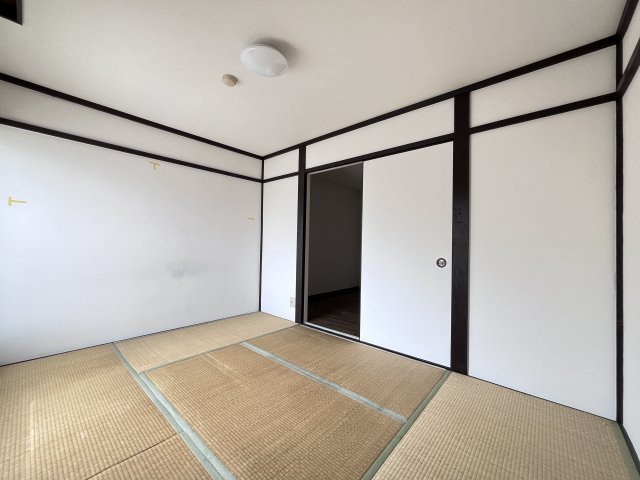 スポール南住吉の和室