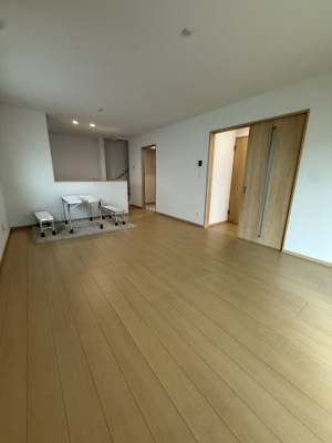 【居間・リビング】 | 天白区島田3期 | キャンペーン対象物件です♪詳細は弊社ホームページもしくはスタッフまでお気軽にお問合せ下さいませ♪ お役に立てる自信があります♪
