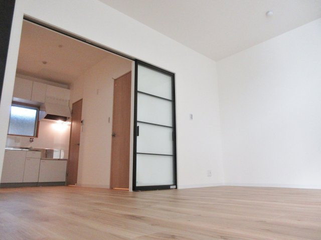 かぎ屋ビルの寝室