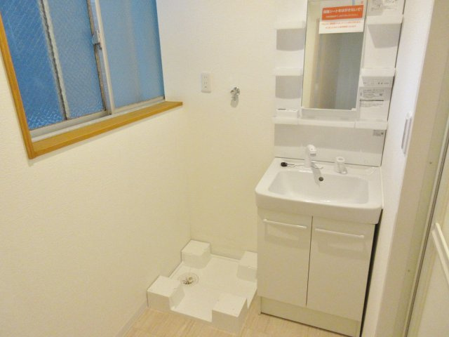 かぎ屋ビルの洗面所