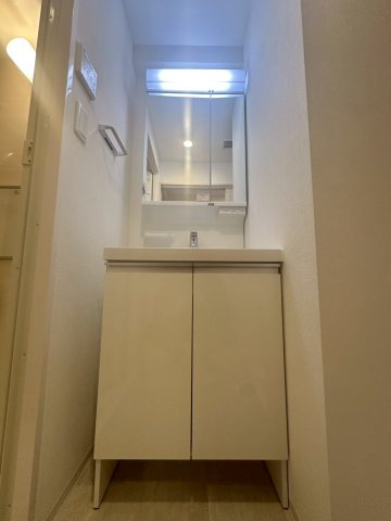 スプランディッド中之島DUEの洗面所