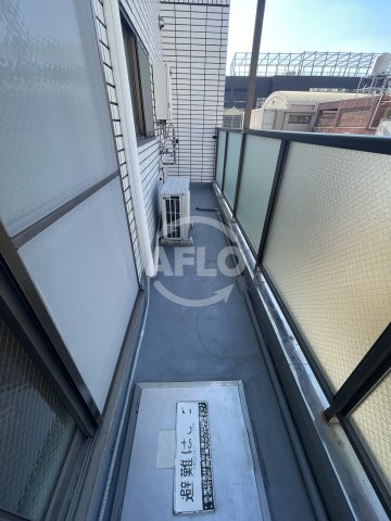 丸善シティハイツ上六　五条小学校区のバルコニー|丸善シティハイツ上六　バルコニー