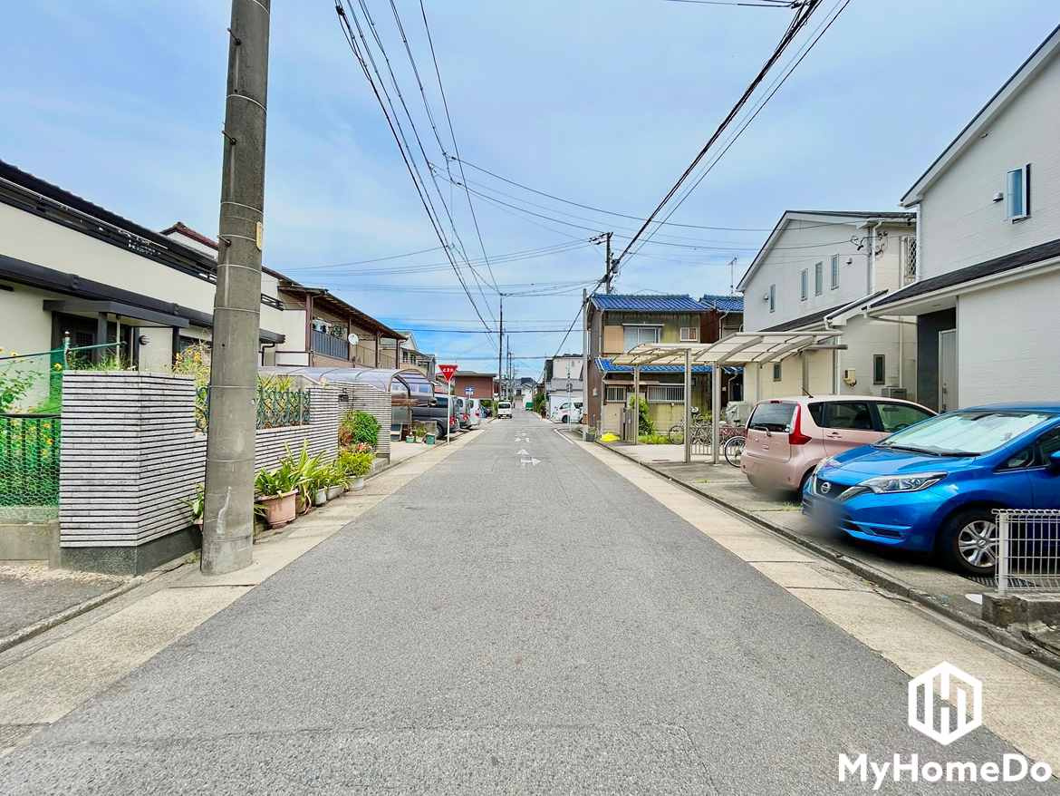 守山区川西1丁目の前面道路含む現地写真
