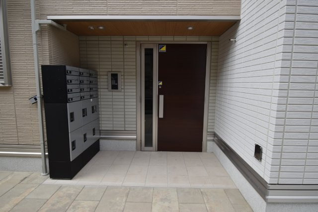 Dフラット台町のエントランス