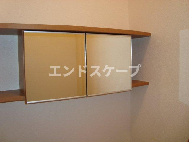 エレガンスⅠの収納|トイレ収納
高崎、前橋のお部屋探しはエンドスケープまで！お客様の理想お聞かせ下さい♪