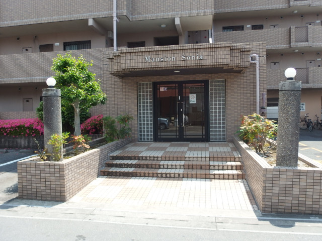 マンションソニアのエントランス