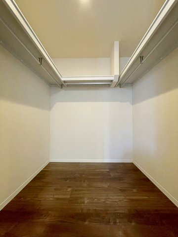 シャーメゾン宝塚中山寺セントリビエの収納|※同建物の類似写真となります。