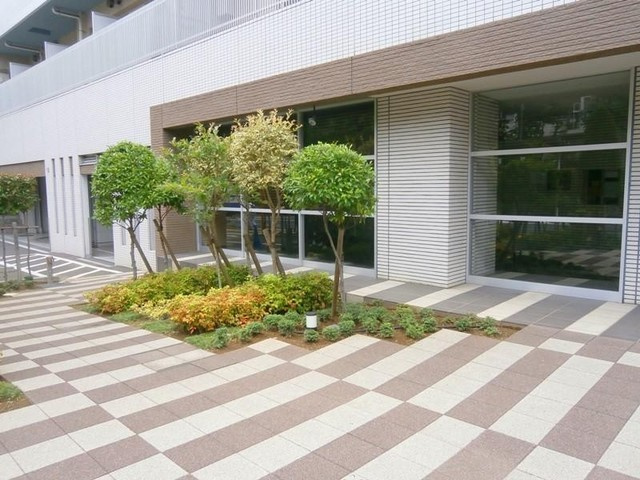 レガーロ西早稲田のエントランス|建物の内部です