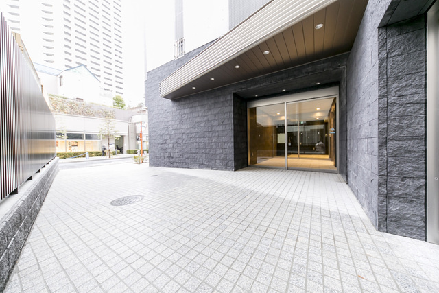 ミリアレジデンス新宿御苑の外観|外はこのようになっています