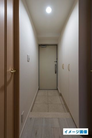 レジディア自由が丘の玄関
