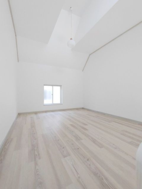 グリーンヒルズ柏の内装|明るい室内です