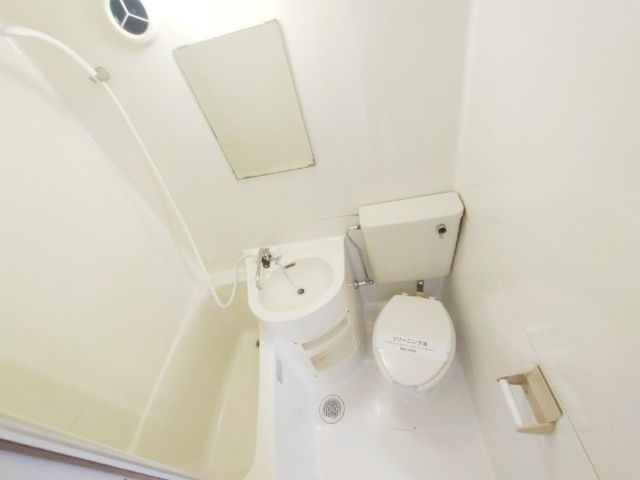 グリーンヒルズ柏のトイレ|ゆったりとした空間のトイレです