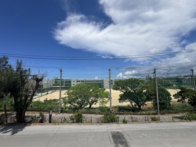 浦添市沢岻（全5棟）ABCD号棟のバルコニー|※同仕様写真です