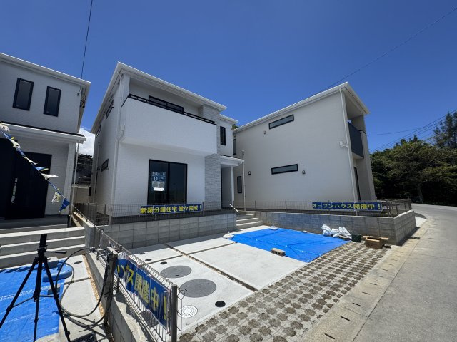 浦添市沢岻（全5棟）ABCD号棟の玄関|※同仕様写真です