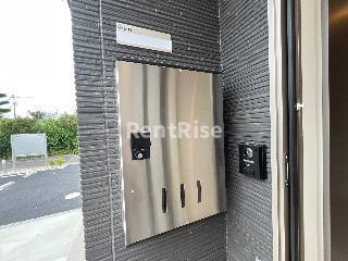 萩原町新築アパートのその他|宅配ボックス（イメージ）