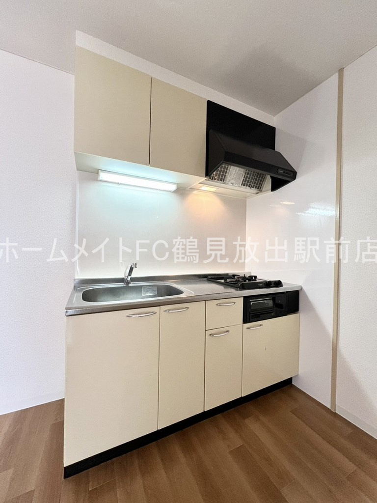 大阪市鶴見区放出東１丁目の賃貸マンションのキッチン