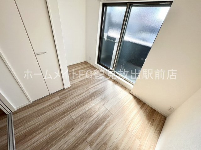 大阪市鶴見区今津南４丁目のアパートの洋室