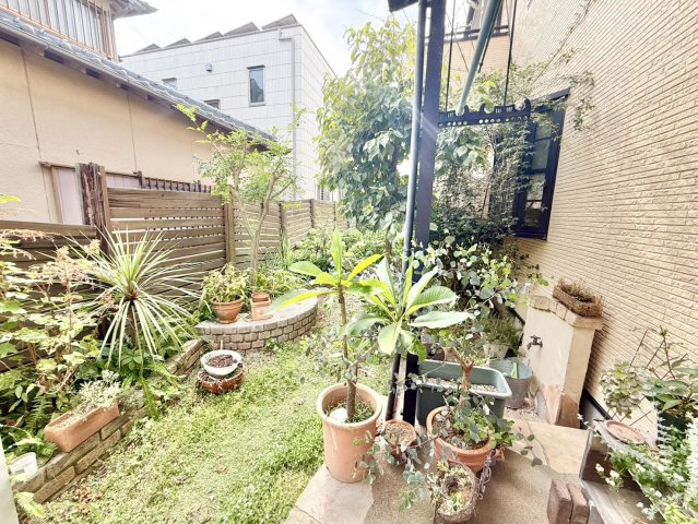 明石市大久保町谷八木の庭|家庭菜園もできるお庭付き♪