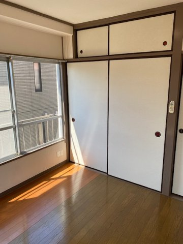 パビヨン平岡の内装