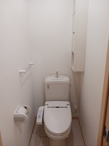 セレナコ－トのトイレ|トイレです