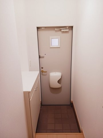 チャーサイトの玄関|玄関です