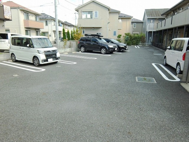 【駐車場】 | ヒルメゾンイースト